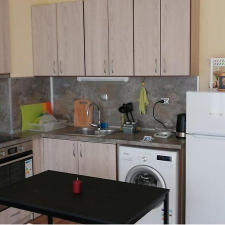 Appartement Cozy Apartament Naydenov à Burgas Extérieur photo